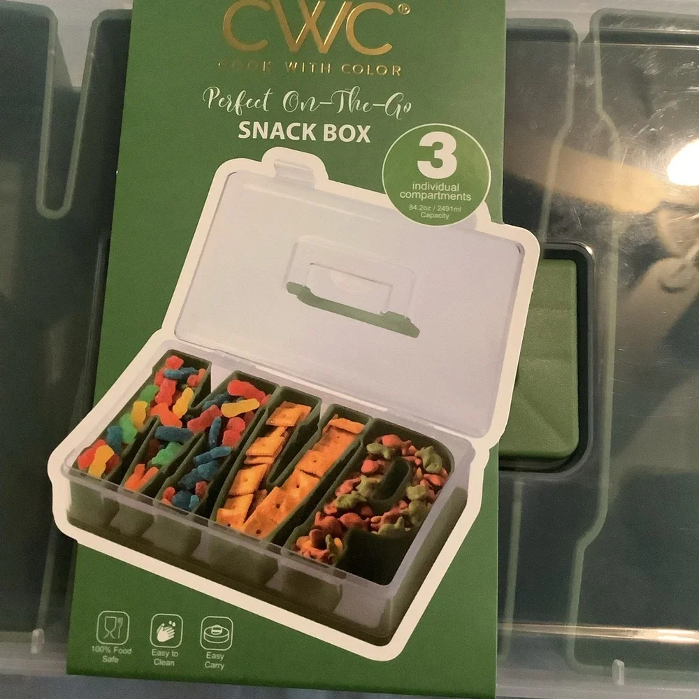 CWC Green Snack Box - Picture 2 of 3